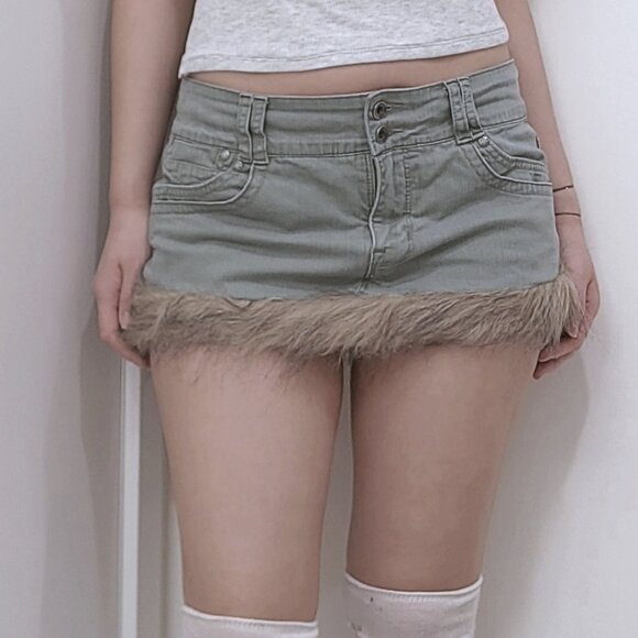 Reworked Faux Fur Green Micro Mini Skirt - Picture 2 of 8